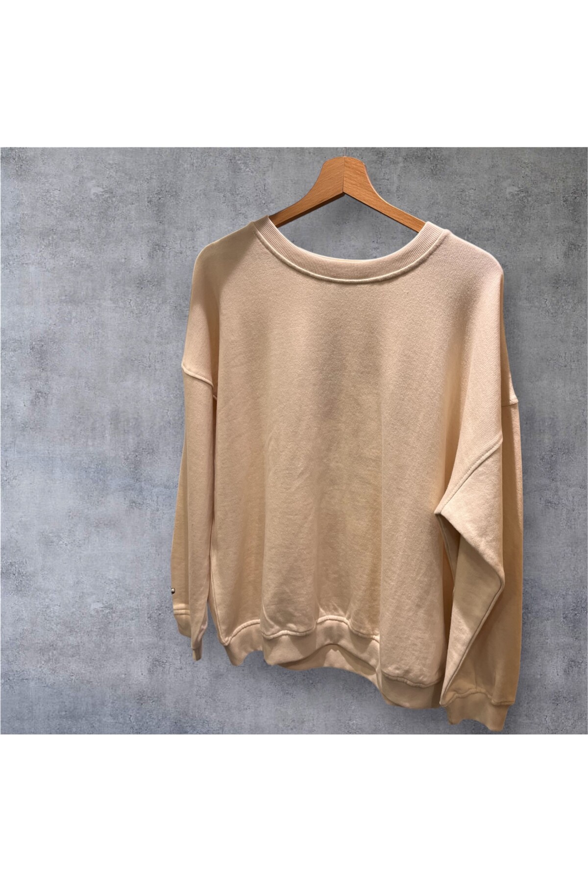 SIRT İŞLEMELİ SWEAT ÜST I Limited Edition