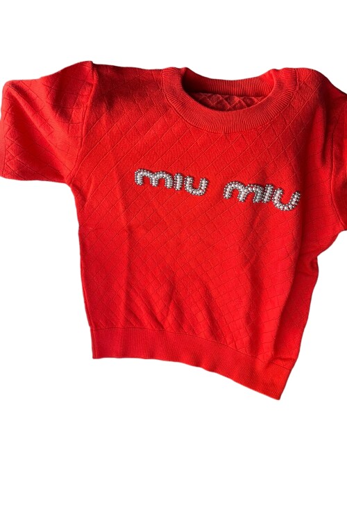 İŞLEMELİ NARÇİÇEĞİ TRİKO