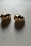 GOLD ÜSTÜ İNCİ DETAYLI DAMLA KÜPE