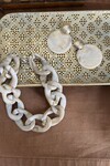 KEMİK GOLD DETAYLI KÜPE